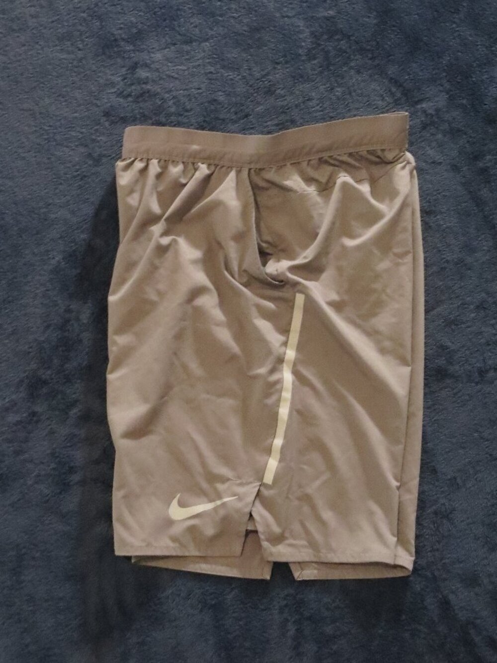 Nike Men’s Dri-FIT Gray Running Shorts | Size M (?)